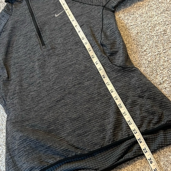 Nike Women’s Element Sphere Half Zip Pullover - Large - Picture 9 of 10